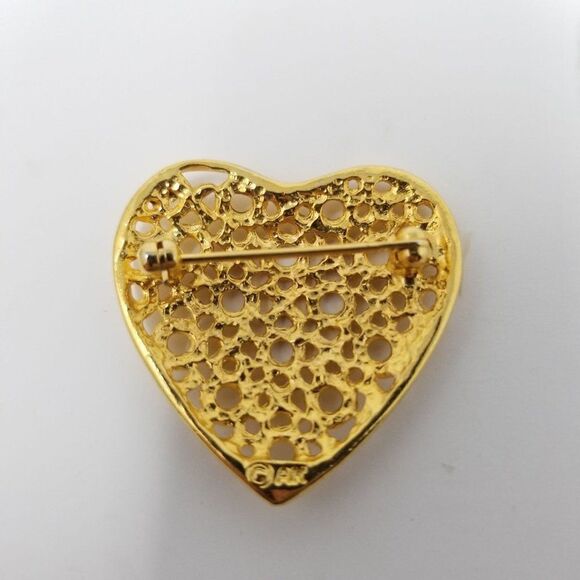 Vintage Anne Klein X's and O's Heart Shaped Brooch Lapel Pin, Gold Tone, Estate - Picture 2 of 6